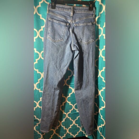 Old Navy Distressed High Rise OG Loose Fit 5 Pocket Women’s Jeans Size 0 EPC - Picture 3 of 4